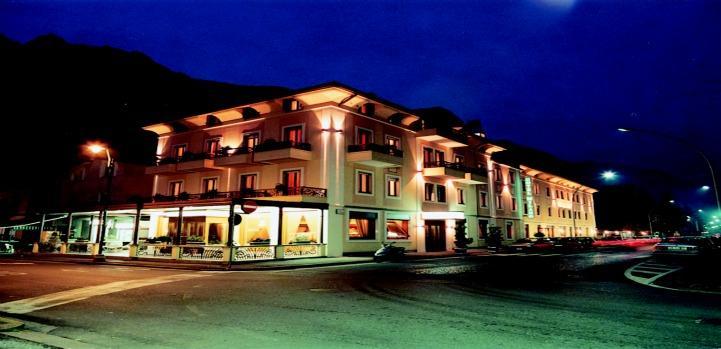 Hotel Milano 3*